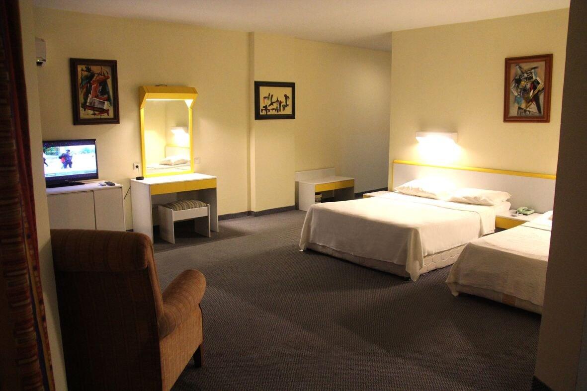 Merlin Beach Park Hotel Tosmur Bagian luar foto